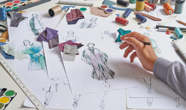 Fashion illustration & Fashion Leadership Program